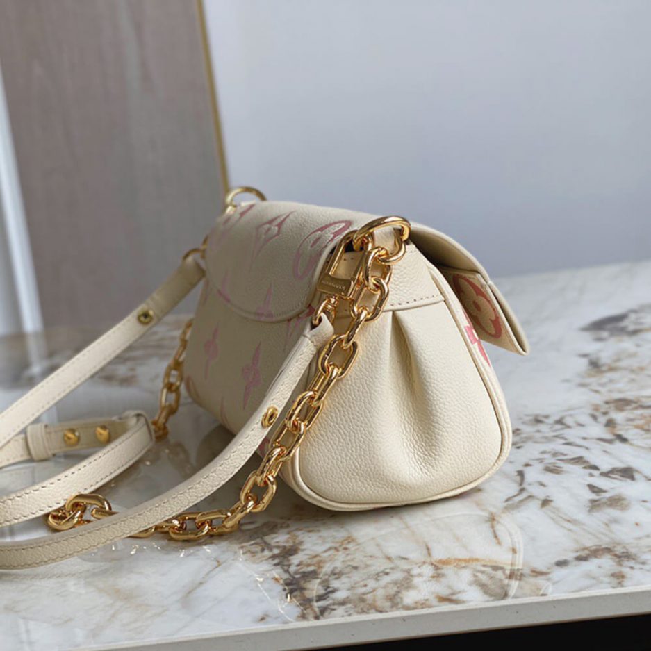 LV FAVORITE