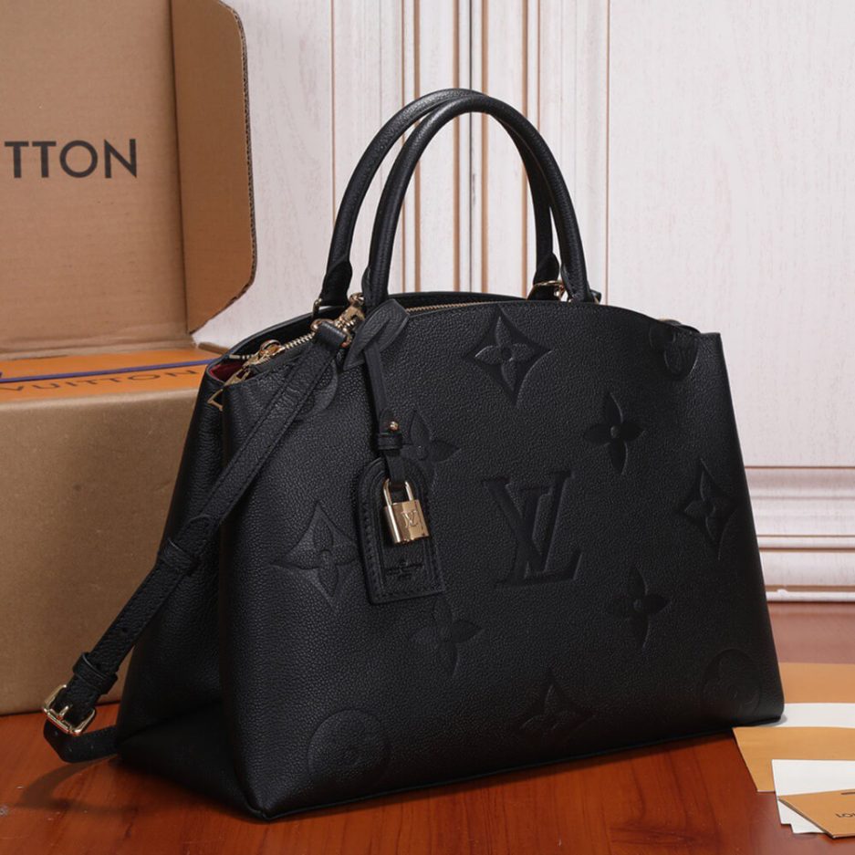 LV Grand Palais