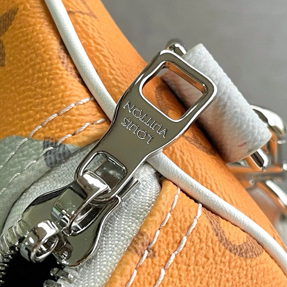 LV Keepall Bandouliere 45