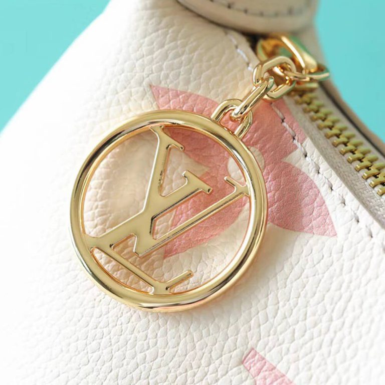 LV Mini Moon
