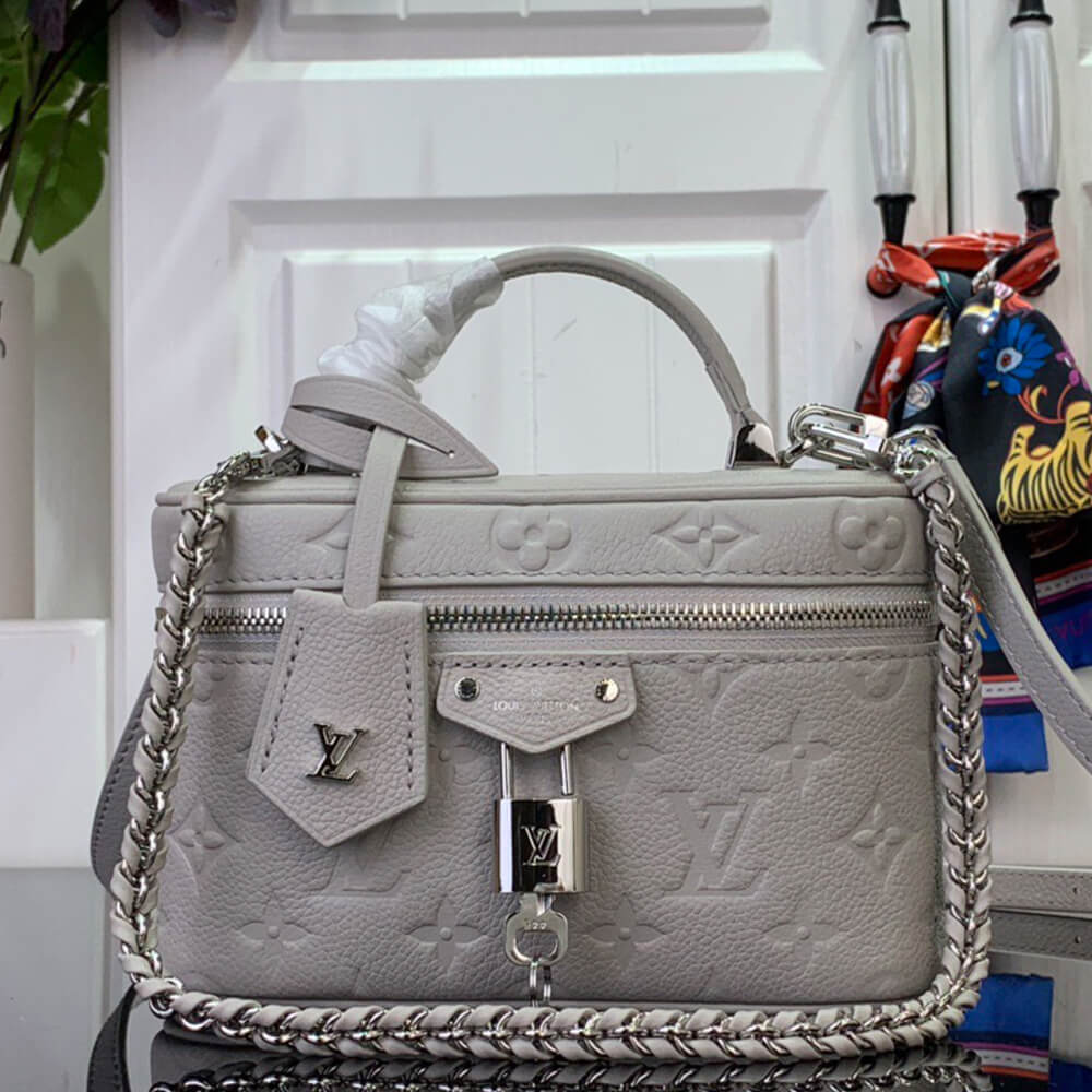 LV Vanity Chain Pouch(HIGH-END GRADE)