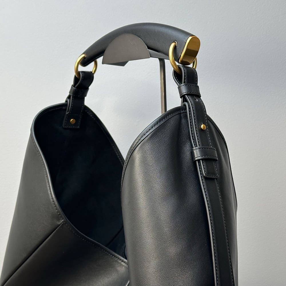 Y51 MOMBASA large in leather(HIGH-END GRADE)